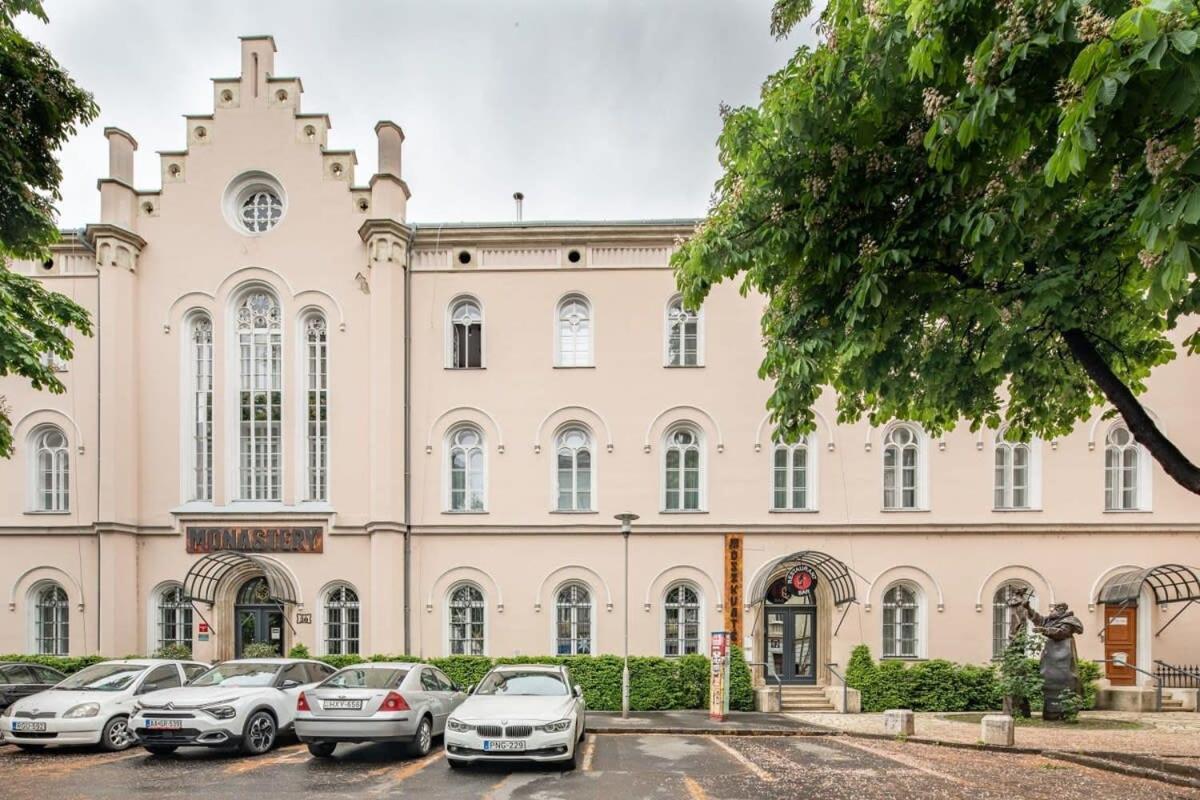 Castle View - New - Romantic Budapest Exterior photo